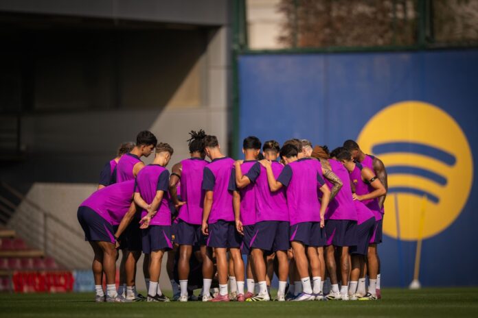 8 joueurs pas encore inscrits en liga par le barca